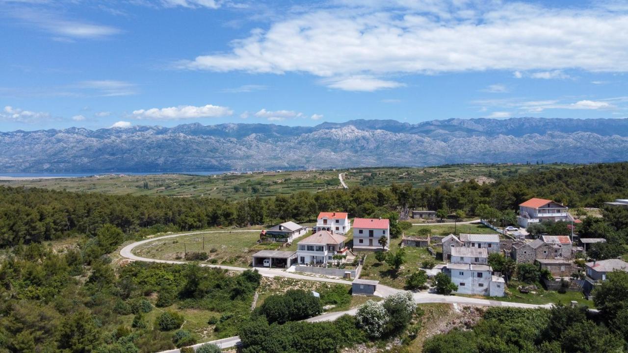 Apartments Tri Mora Ražanac Buitenkant foto